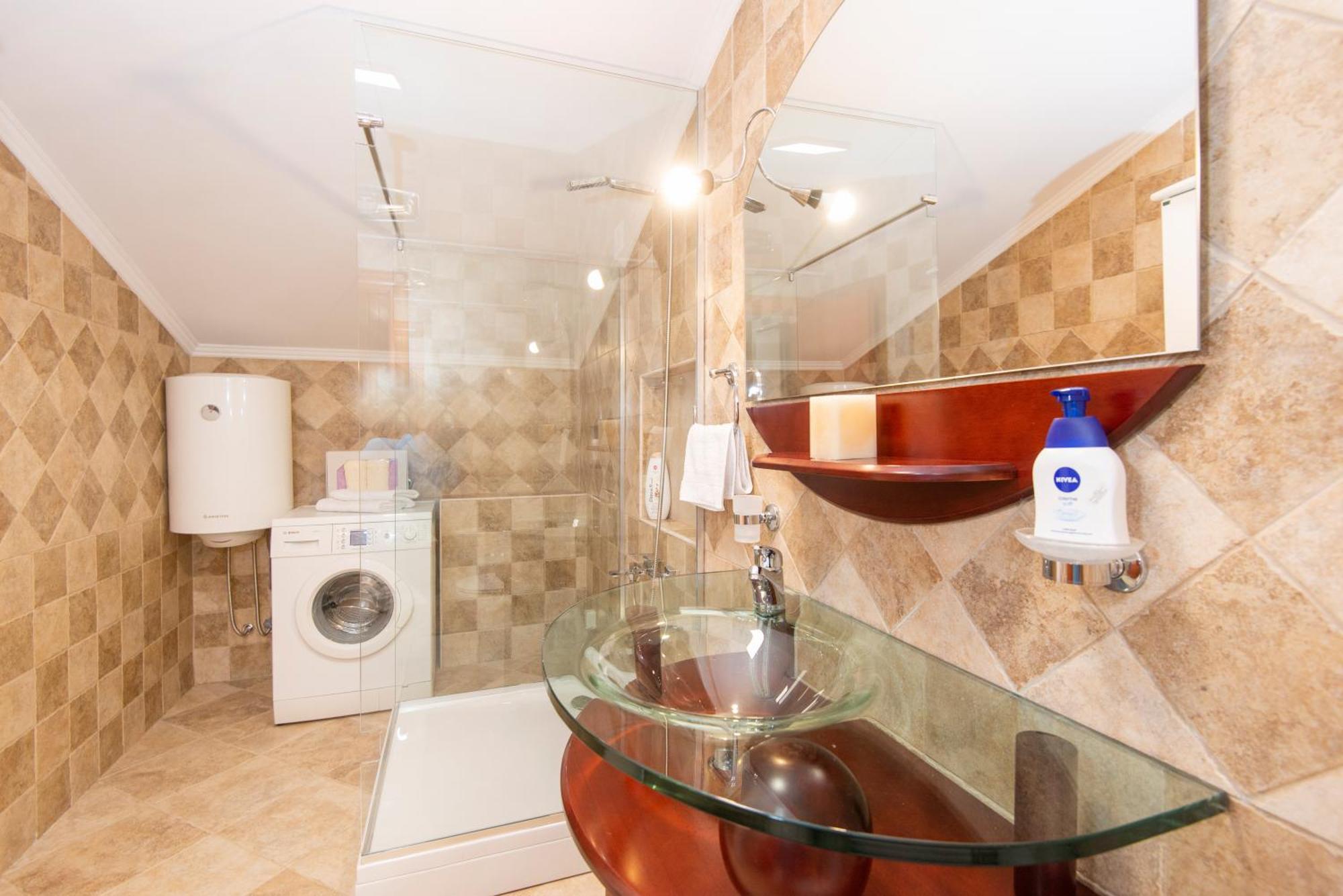 Apartment Ena With Amazing Sea View Kotor Exterior foto